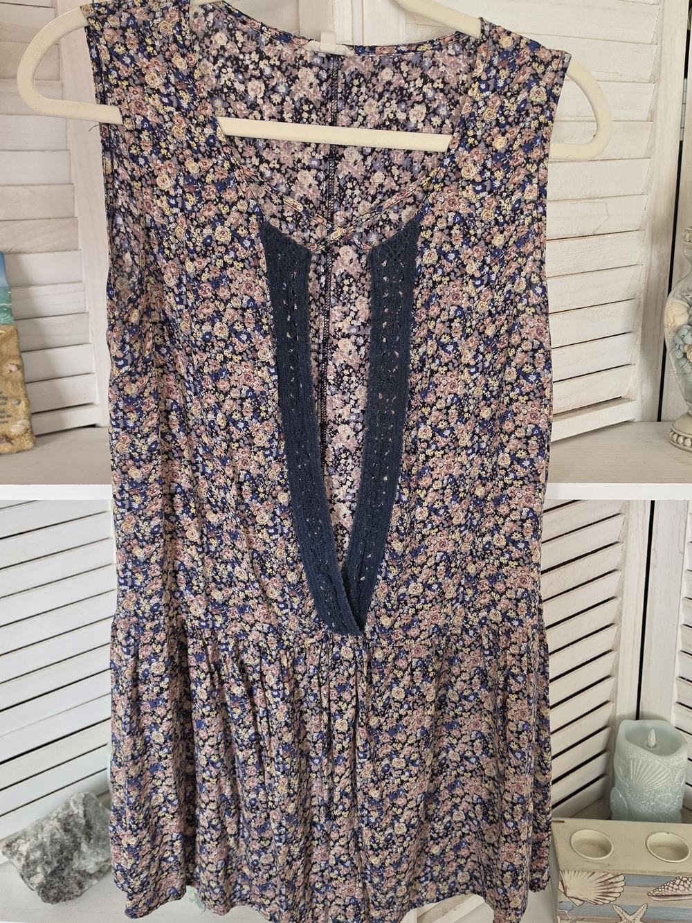 En Creme Floral‎ Mixed-Color Blouse with Navy Accents / Festival, Boho